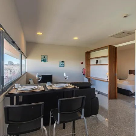 Lovelystay - Trendy 1bdr W/ River View