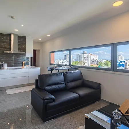 Lovelystay - Trendy 1bdr W/ River View *