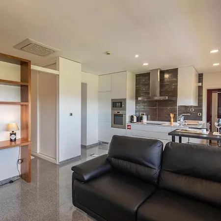 Apartment Lovelystay - Trendy 1bdr W/ River View
