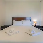 Lovelystay - Trendy 1bdr W/ River View Lisboa